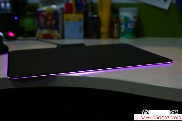 Firefly ƳƷֻΪţ