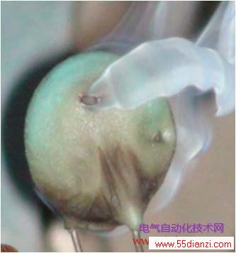 ͼ3:MOV14D471 600V*1A ͼƬ