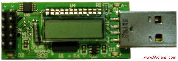 图1. MAXQ2000 USB评估电路板